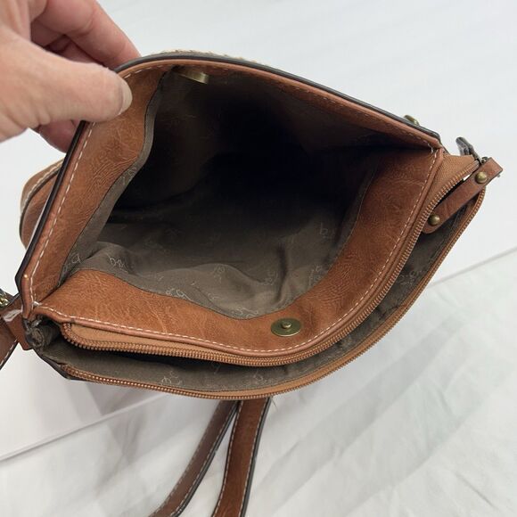 BOC Concept Amherst Brown Crossbody Bucket Bag Purse Embossed - Picture 8 of 16